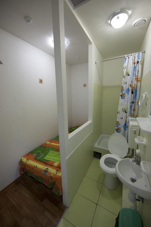 Tokyo Star Economy Hotel Odessza Kültér fotó